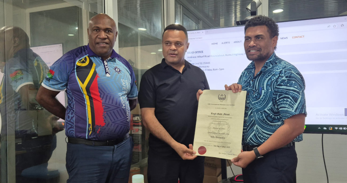 lloyd fikiasi receives certificate